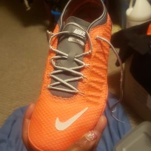 Workout Nike shoe peach color training shoe